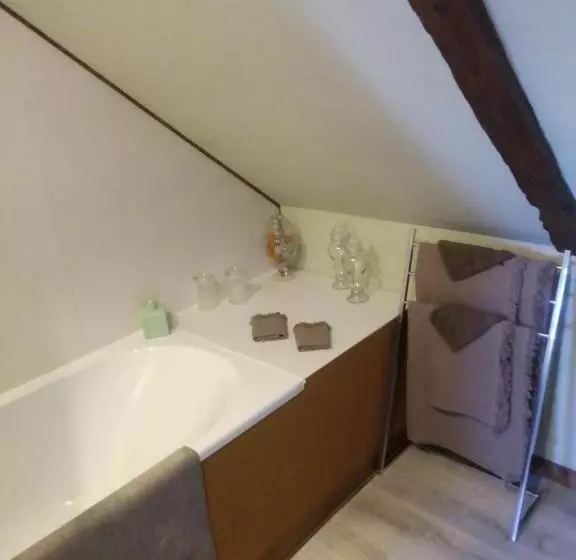 Aamiaismajoitus (B&B) La Menardière L Appart