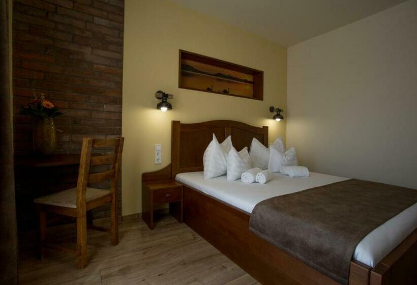 צימר Viktor Bor  és Vendégház