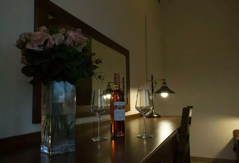 ベッドアンドブレックファースト Viktor Bor  és Vendégház