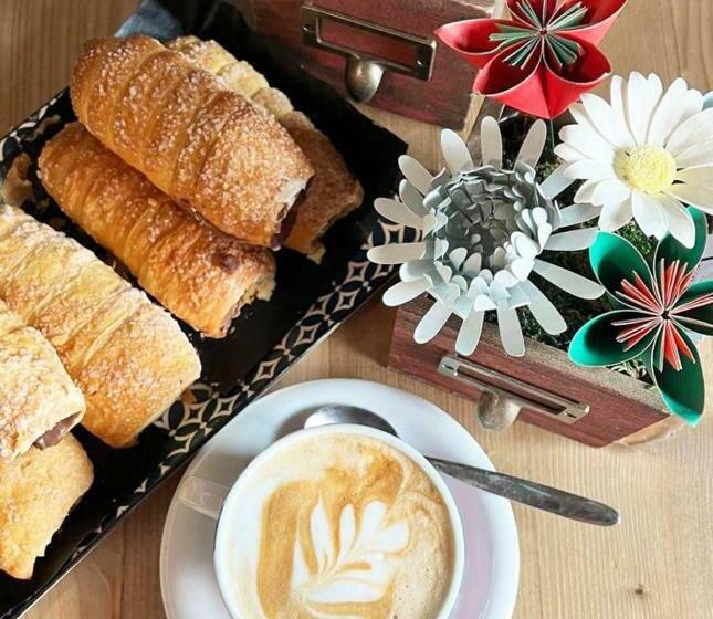 פנסיון La Casa In Paese