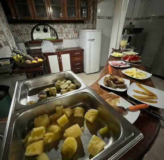 פנסיון Pousada Moana