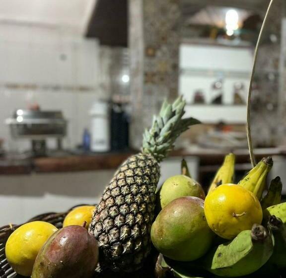 פנסיון Pousada Moana