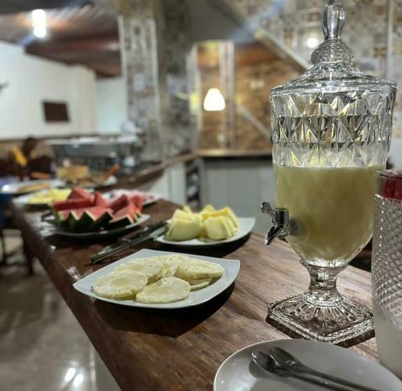 פנסיון Pousada Moana