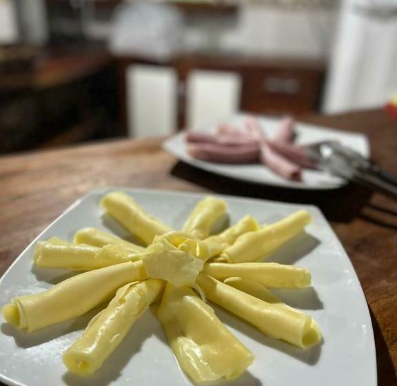 פנסיון Pousada Moana