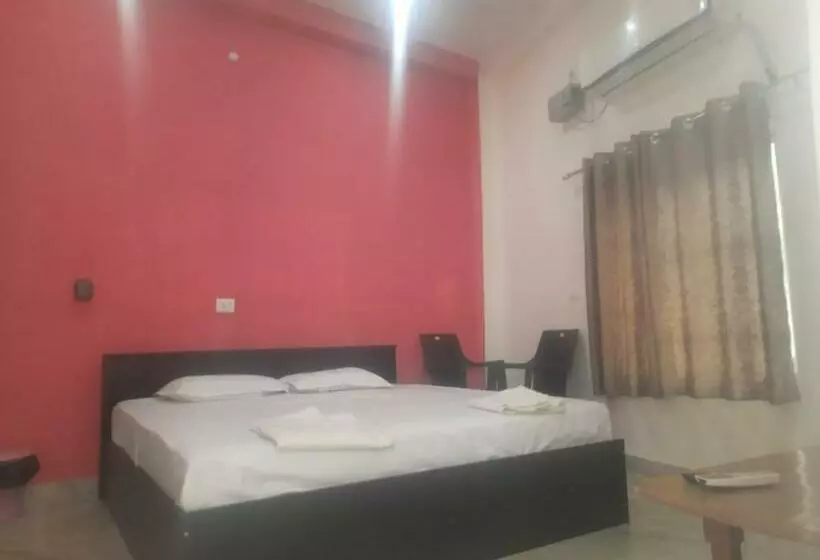 پانسیون Sky Inn Paying Guest House
