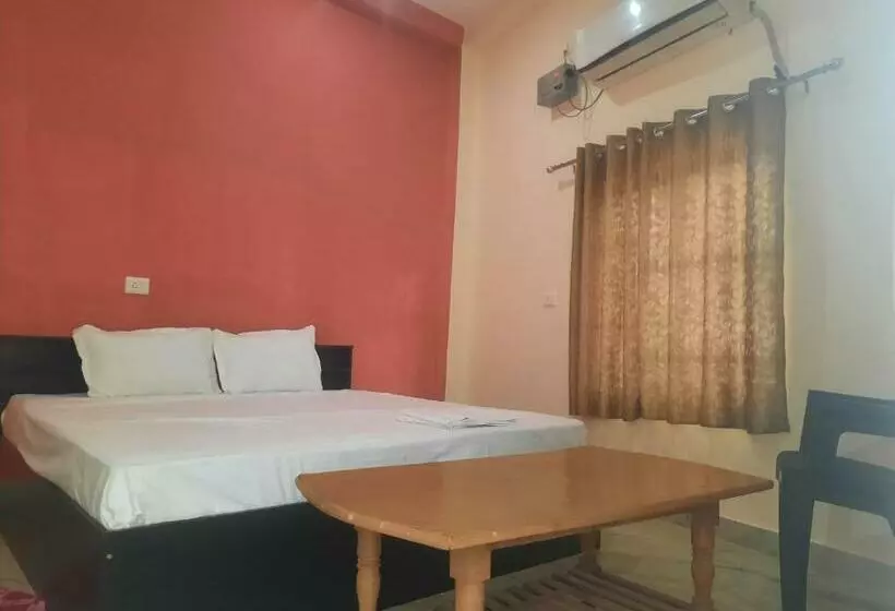 پانسیون Sky Inn Paying Guest House