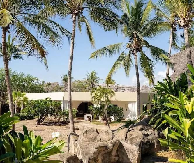 Billionaire Resort & Retreat