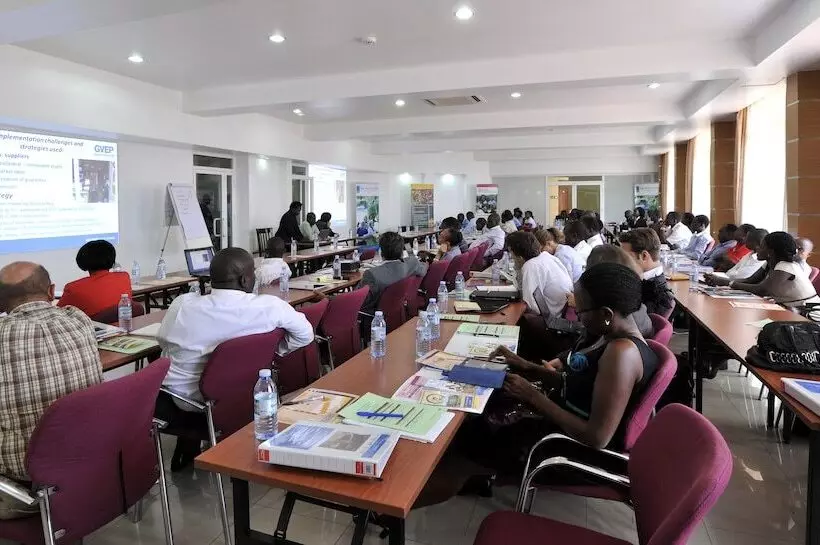 Отель Afrique Suites