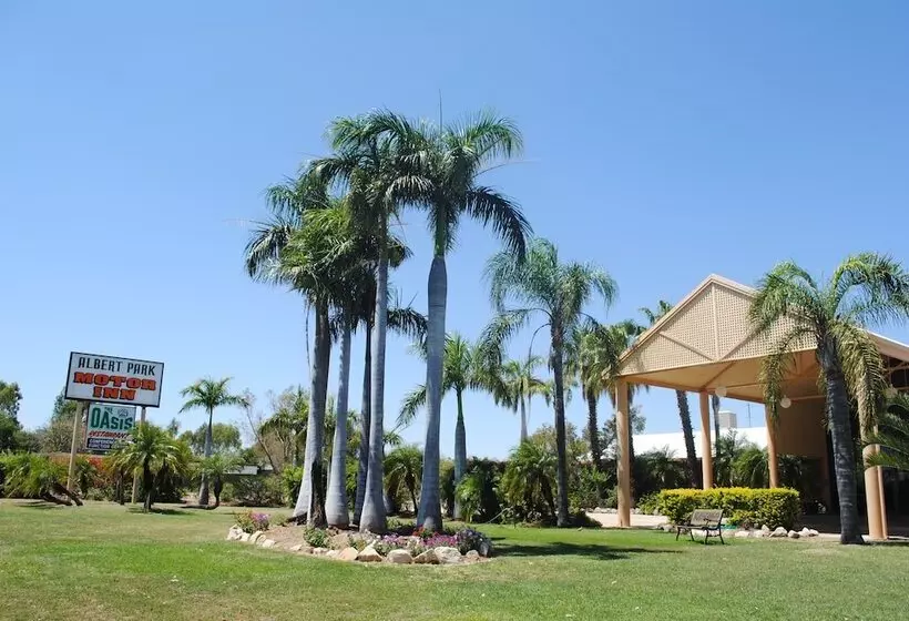 ホテル Albert Park Motor Inn King Beds Pool Shaded Parking