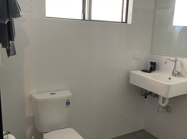 酒店 Albert Park Motor Inn King Beds Pool Shaded Parking