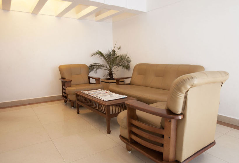 ホテル Crescent Inn