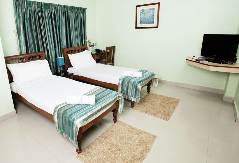 ホテル Crescent Inn