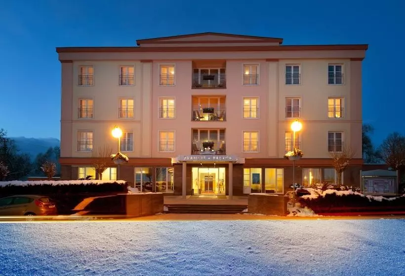 هتل Francis Palace