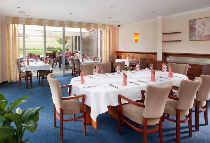 酒店 Francis Palace