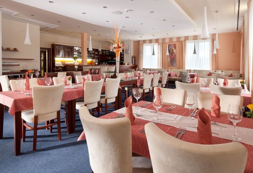 酒店 Francis Palace