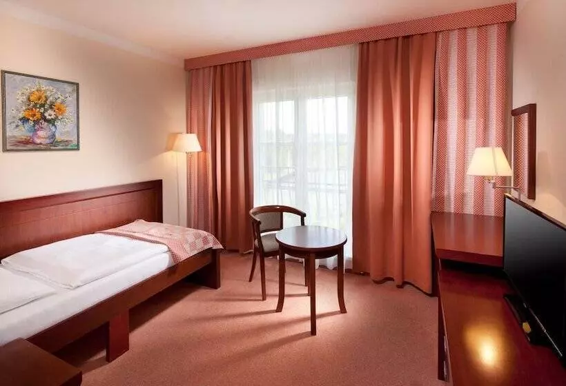 هتل Francis Palace