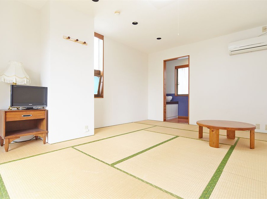 פנסיון Guest House Okinawa Monogatari