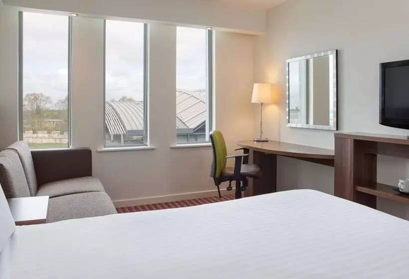 هتل Hampton By Hilton York