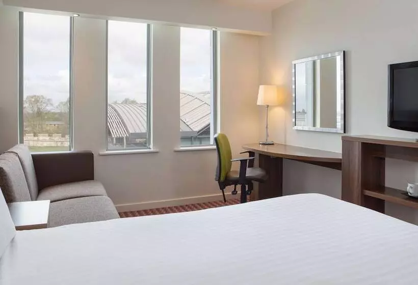 هتل Hampton By Hilton York