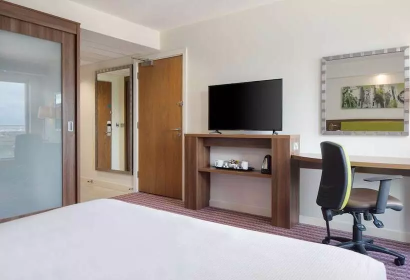 هتل Hampton By Hilton York