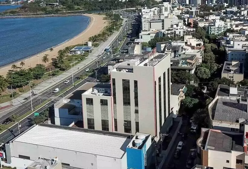 Отель Ibis Vitoria Praia De Camburi