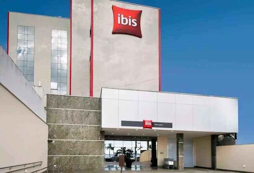 Отель Ibis Vitoria Praia De Camburi