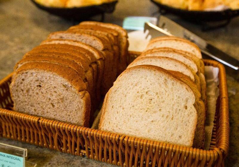 هتل Ibis Vitoria Praia De Camburi