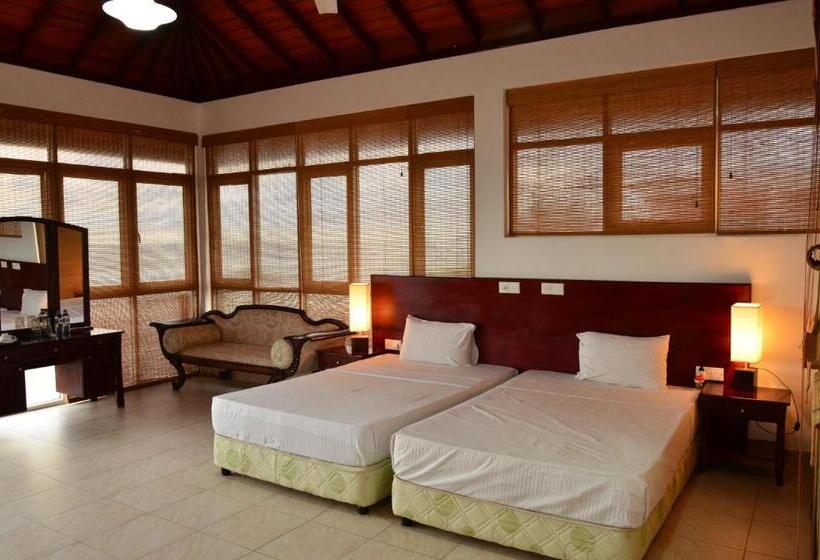 בית מלון כפרי Marina Bentota