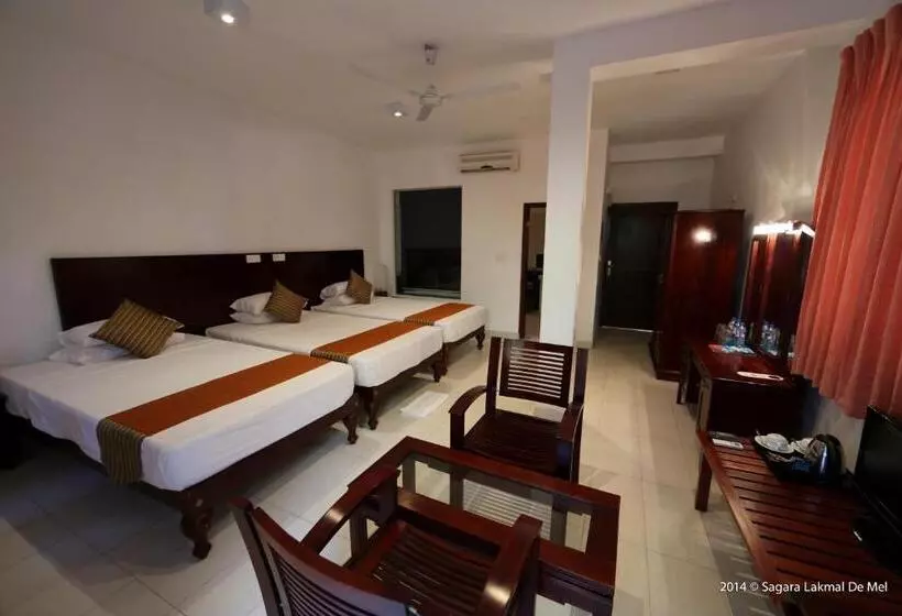 호텔 Marina Bentota