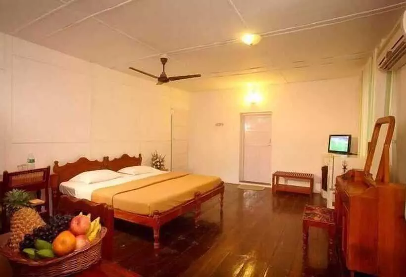 هتل Napier House