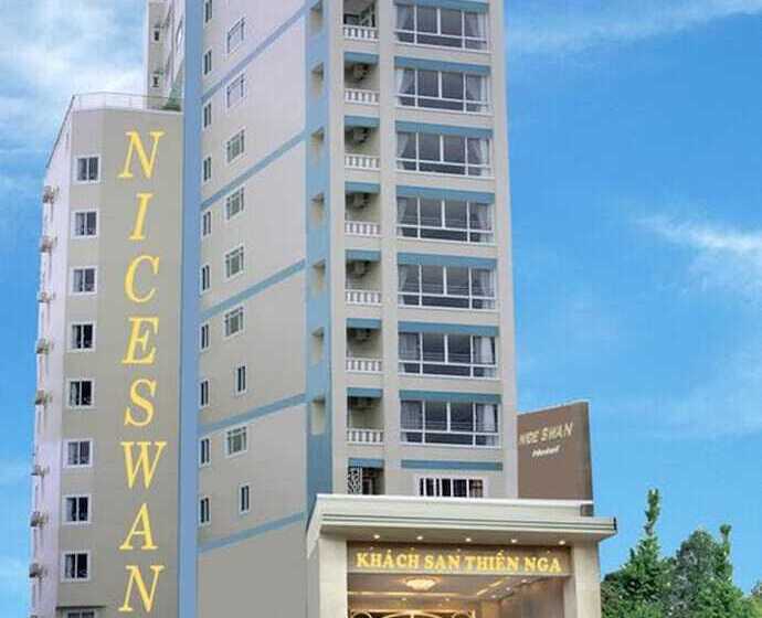 هتل Nice Swan