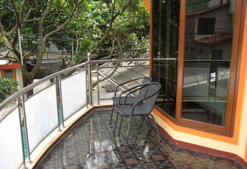 酒店 Orange Home Syariah