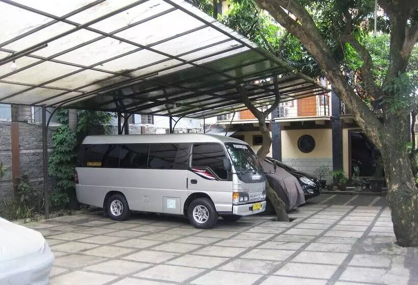 هتل Orange Home Syariah