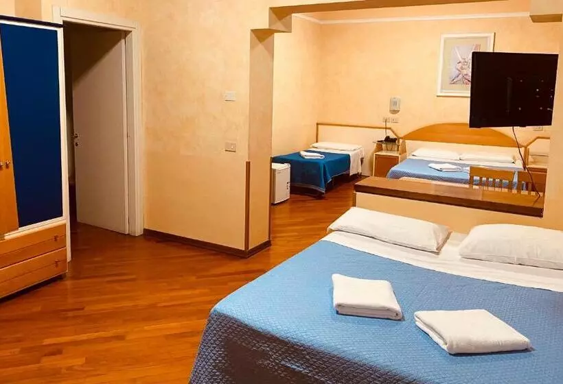 هتل Soggiorno Athena