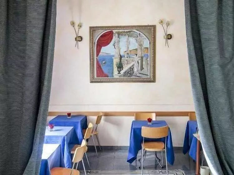 هتل Soggiorno Athena