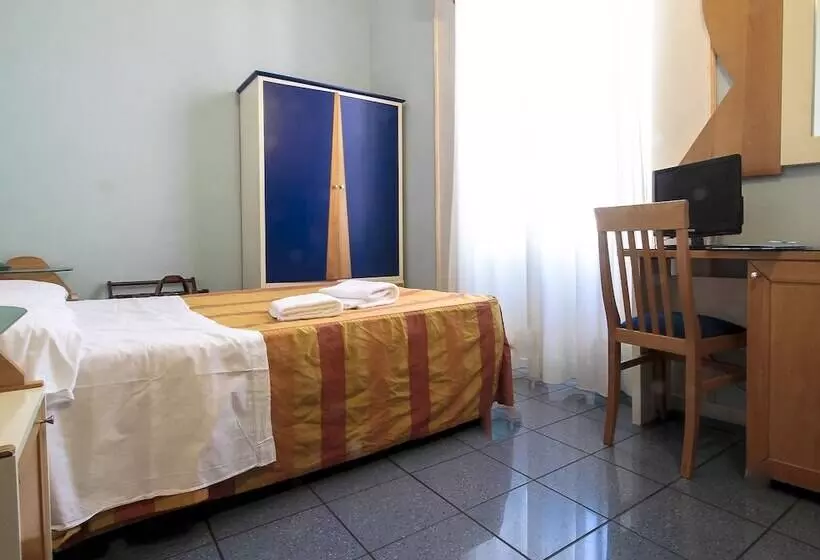 هتل Soggiorno Athena