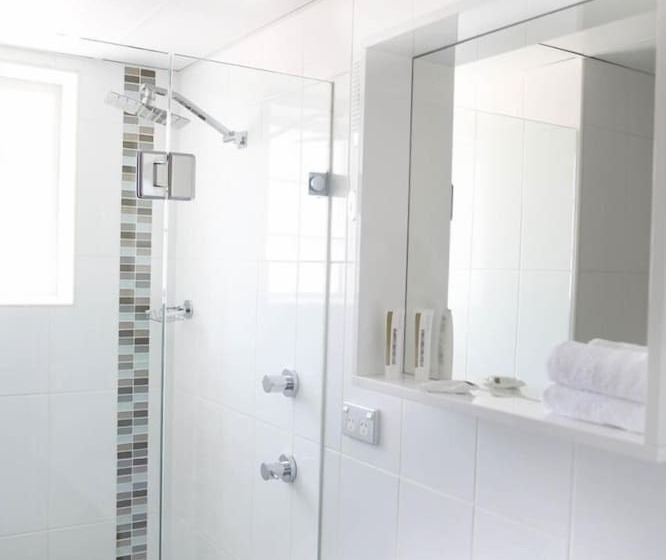 בית מלון כפרי The Blenheim