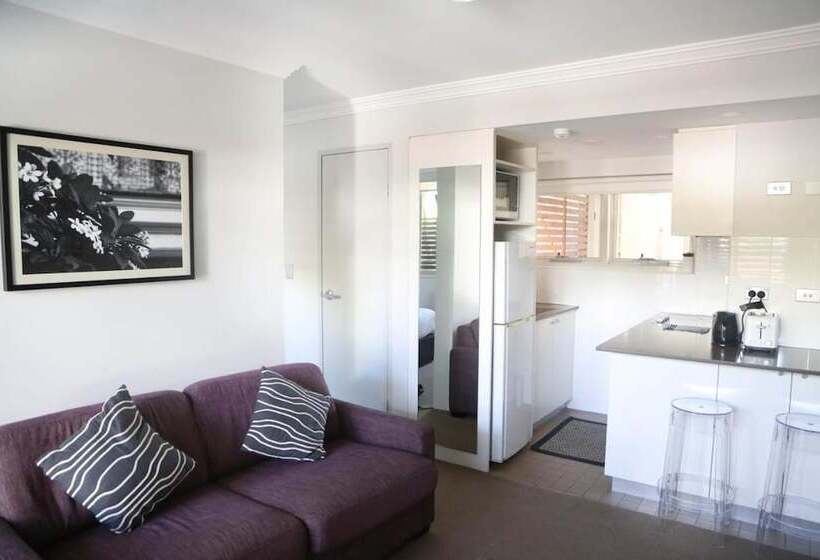 בית מלון כפרי The Blenheim