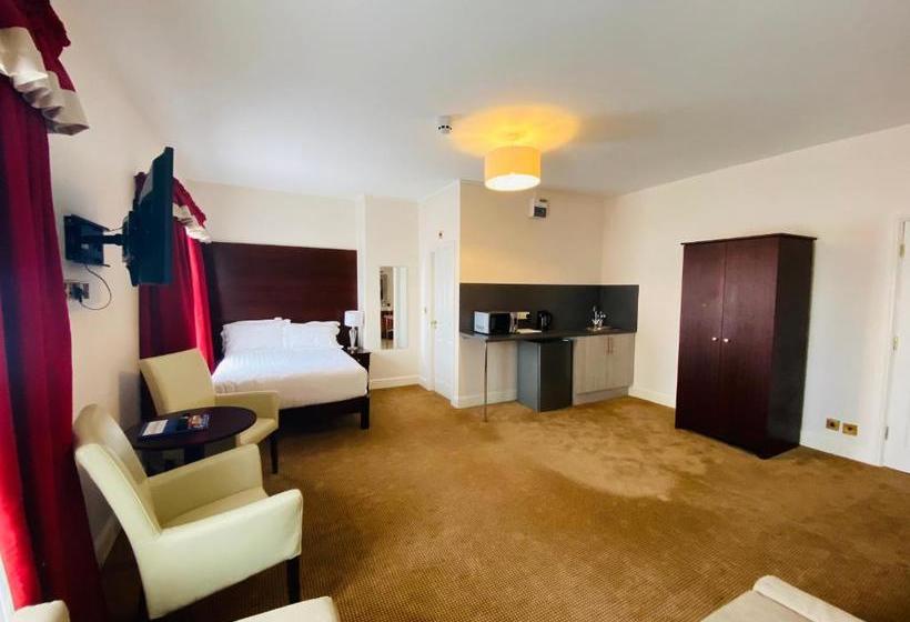 בית מלון כפרי The Lowther