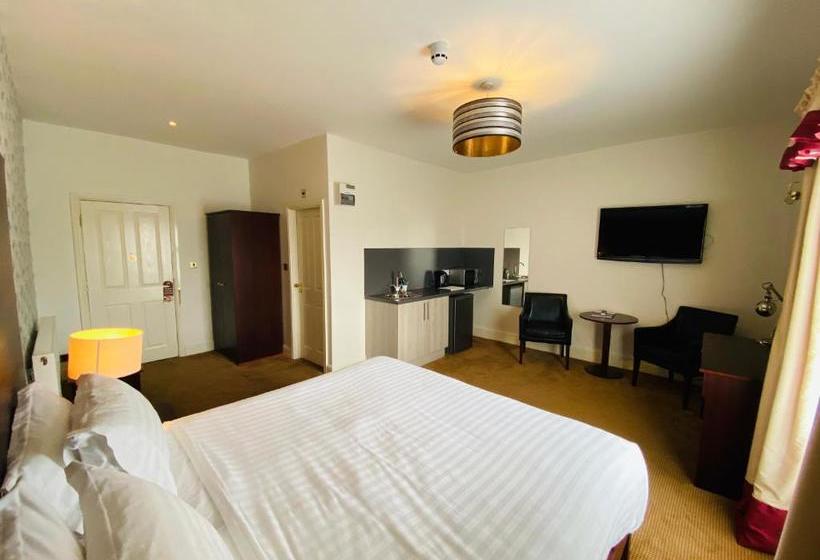 בית מלון כפרי The Lowther