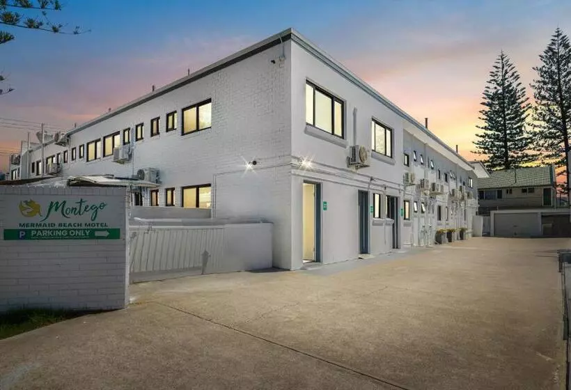 Montego Mermaid Beach Motel