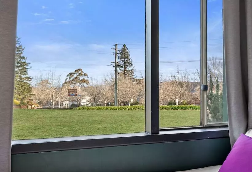 Echo Point Discovery Motel