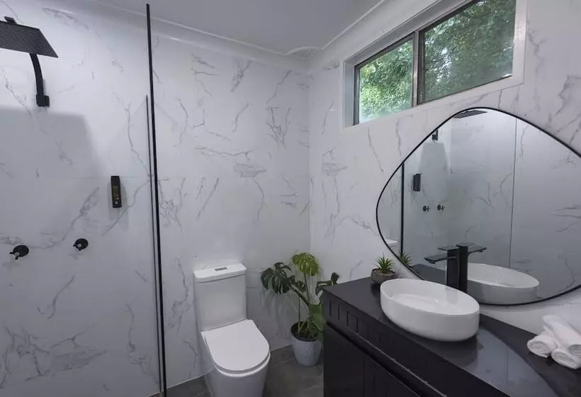 Echo Point Discovery Motel