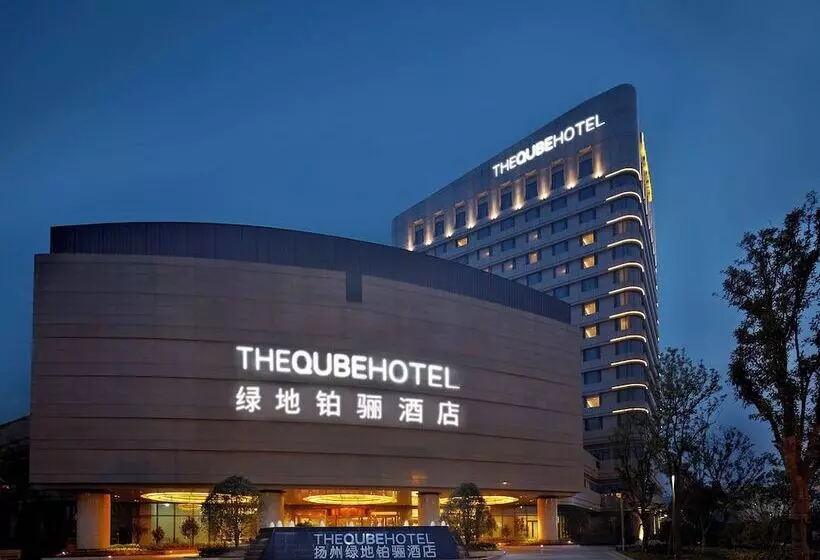 The Qube Hotel Yangzhou