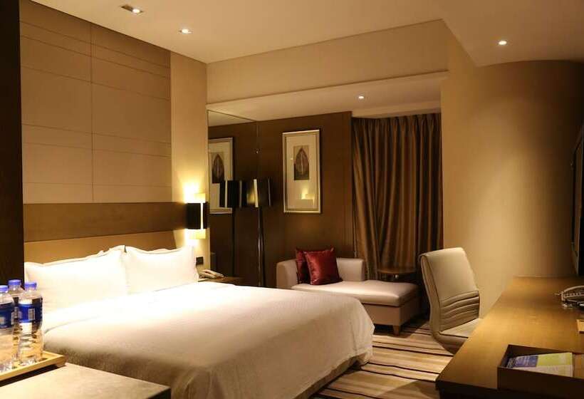 The Qube Hotel Yangzhou