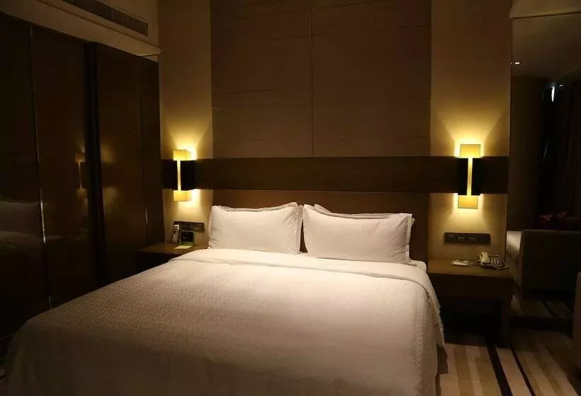 The Qube Hotel Yangzhou