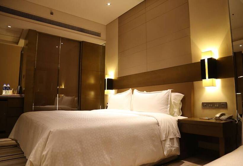 The Qube Hotel Yangzhou