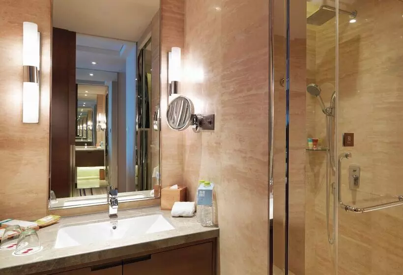 The Qube Hotel Yangzhou