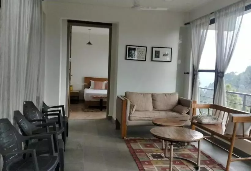 Hotelli Blusalzz Escapade Resort Lansdowne