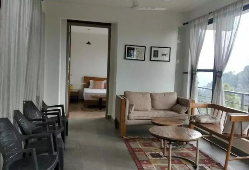 Hotelli Blusalzz Escapade Resort Lansdowne